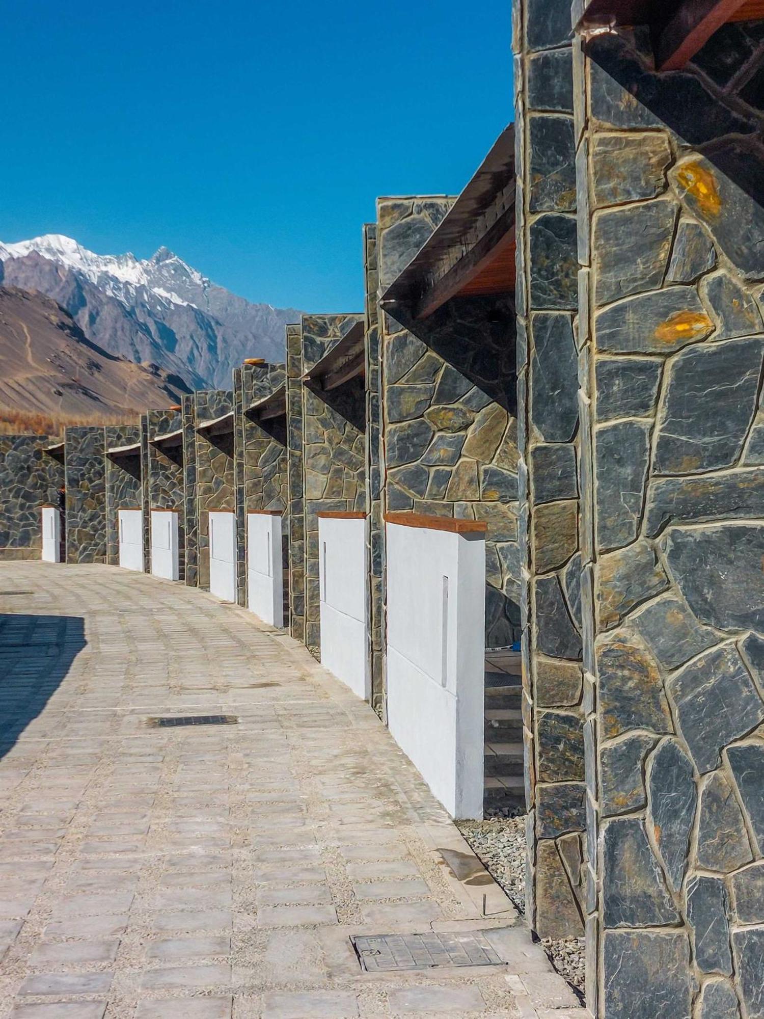 Hotel Himmel Skardu By Luxus Exterior foto